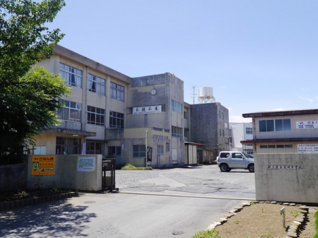 ���ӊ��@-